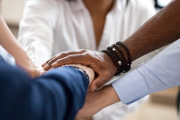 Building Authentic Relationships course visual for trust-based leadership